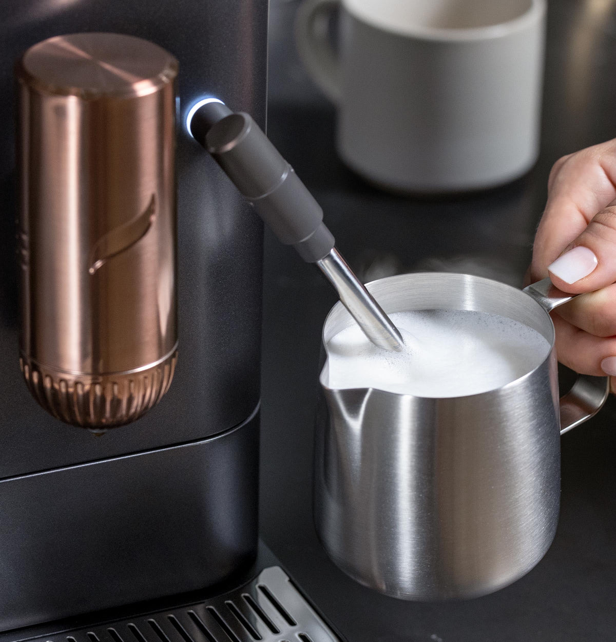Automatic Espresso Machine with Milk Frother and Bean Grinder R223