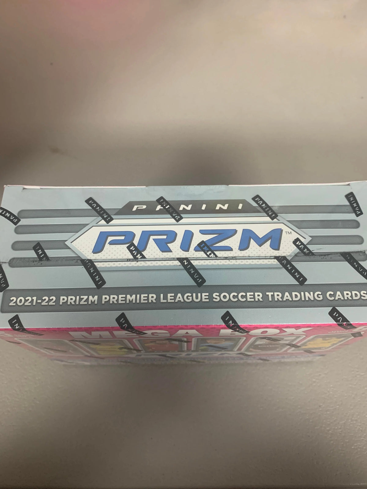 Mega Box Soccer Cards Q58480