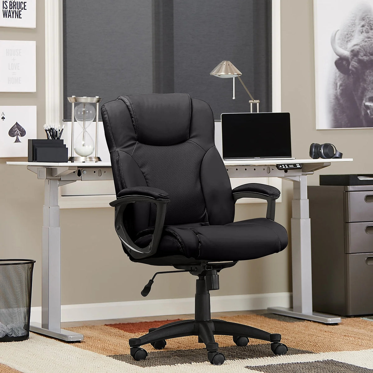 Black Bonded Leather Executive Chair R889