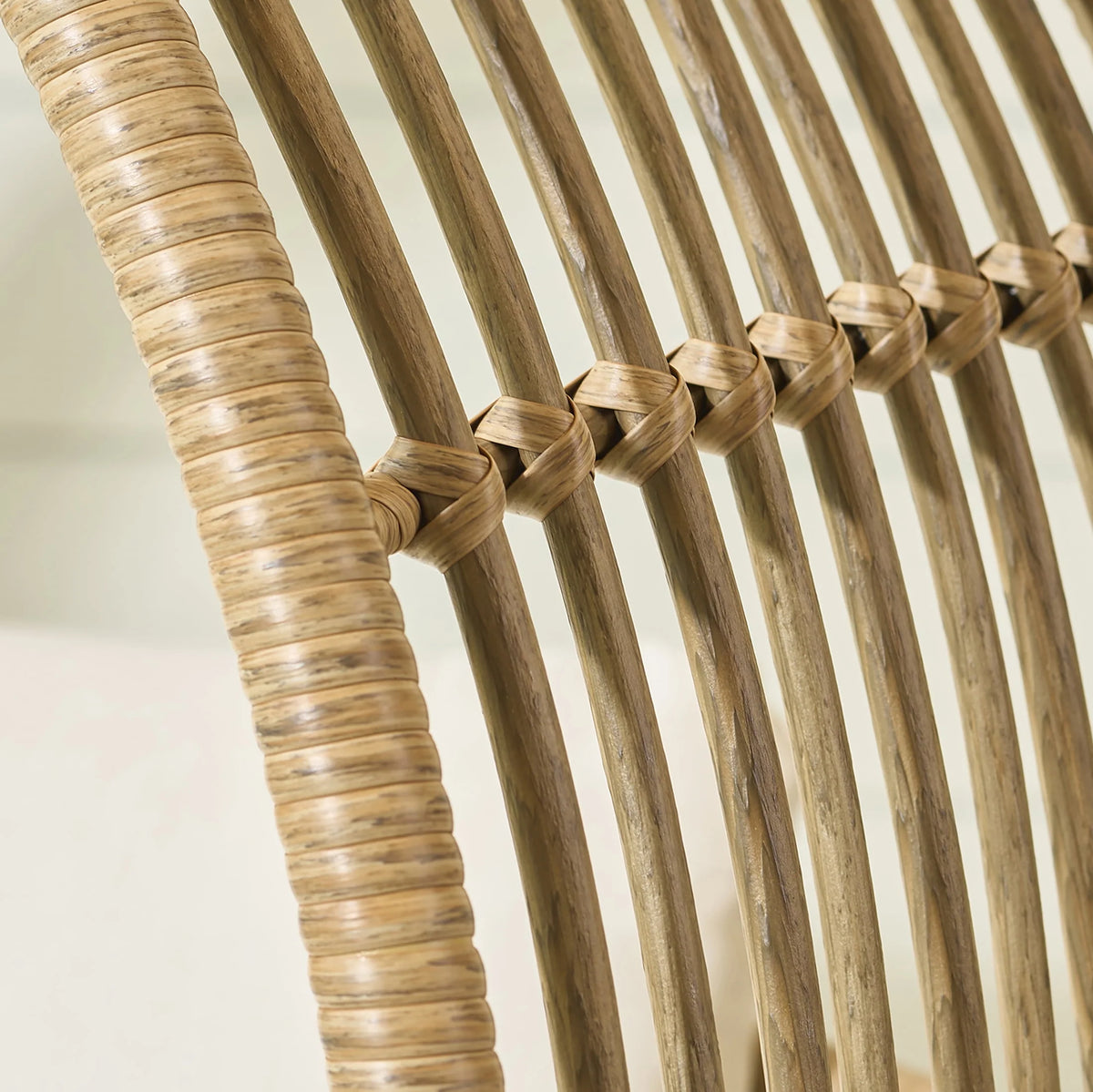 Beige Round Wicker Outdoor Egg Chair L405