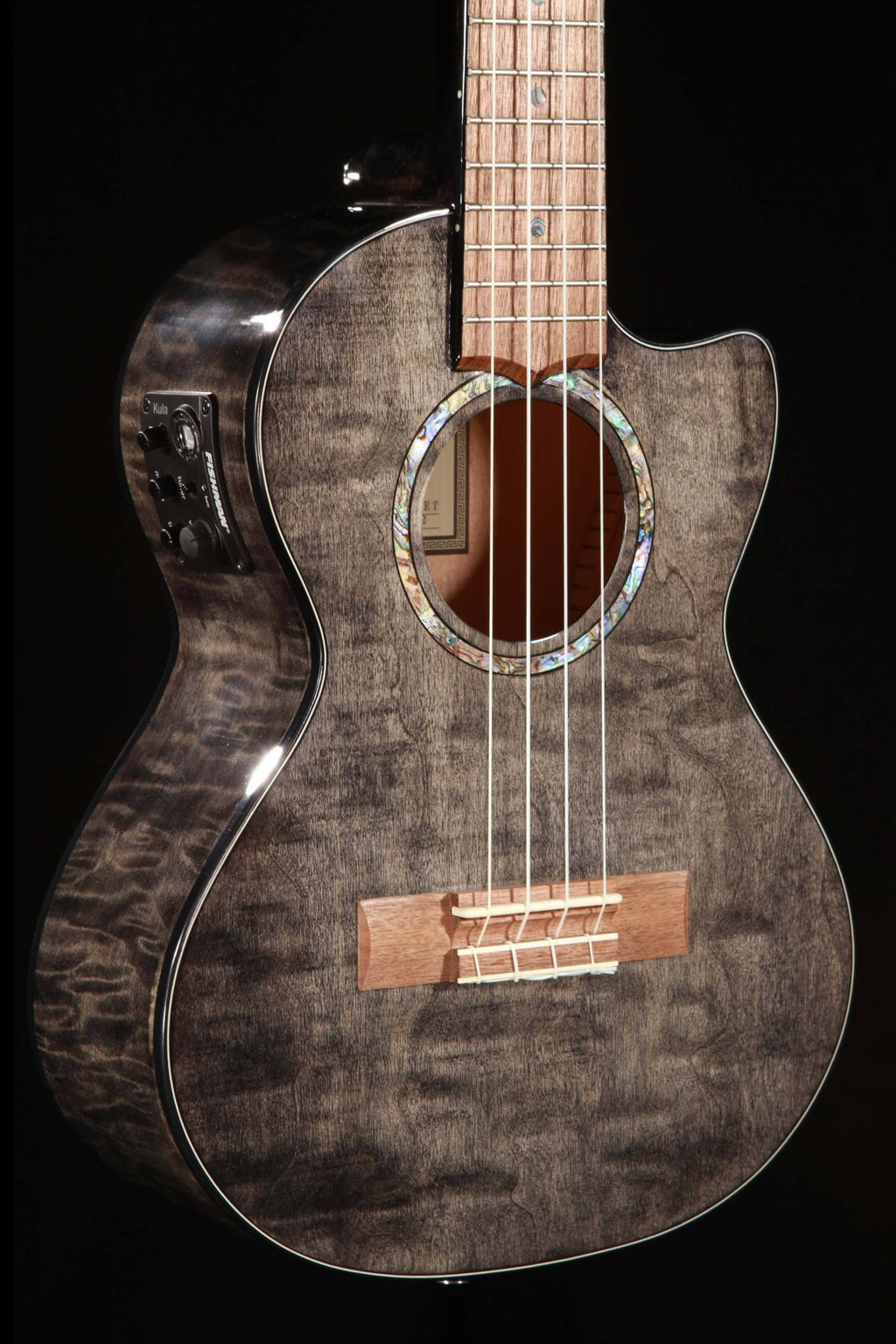 Black Quilted Maple V836999