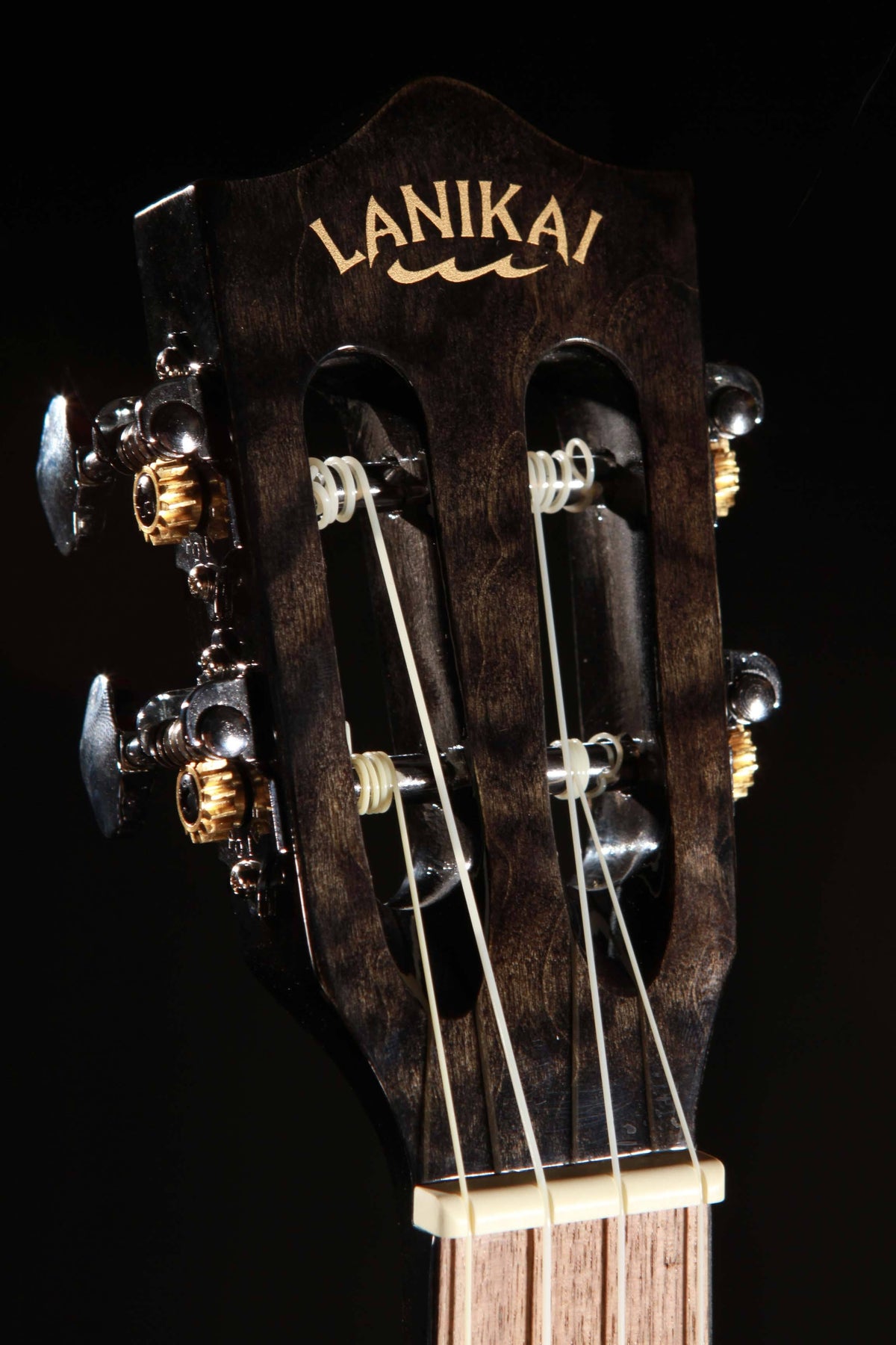 Black Quilted Maple V836999