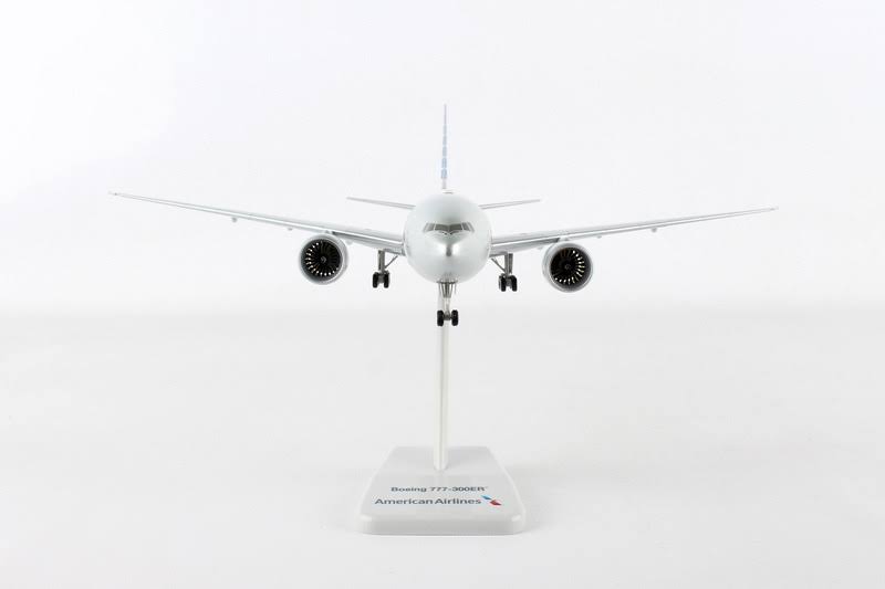Boeing 777-300ER American Airlines WiFi with Radome U47616