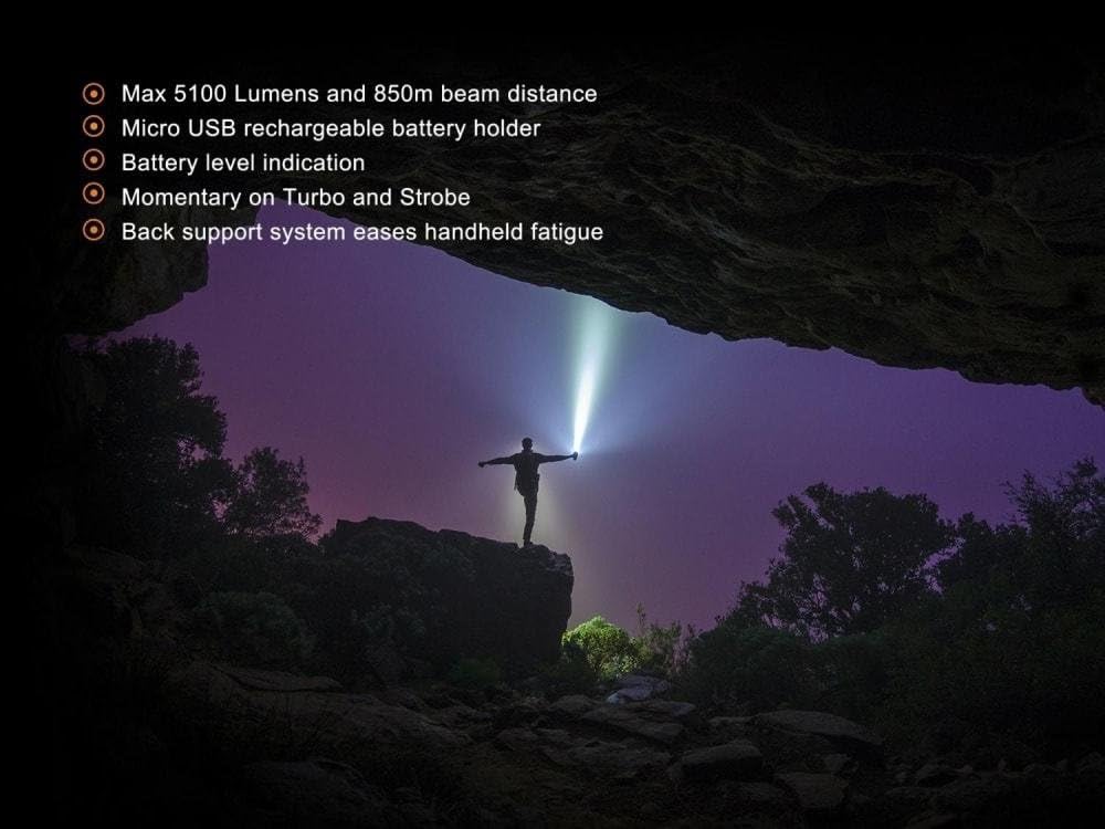 5100 Lumen 4 LED Flashlight U581447