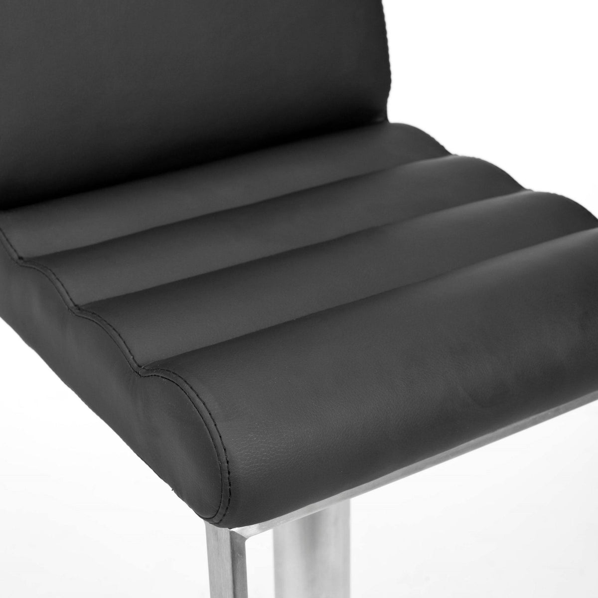 Black Gas Lift Swivel Bar Stool M163867