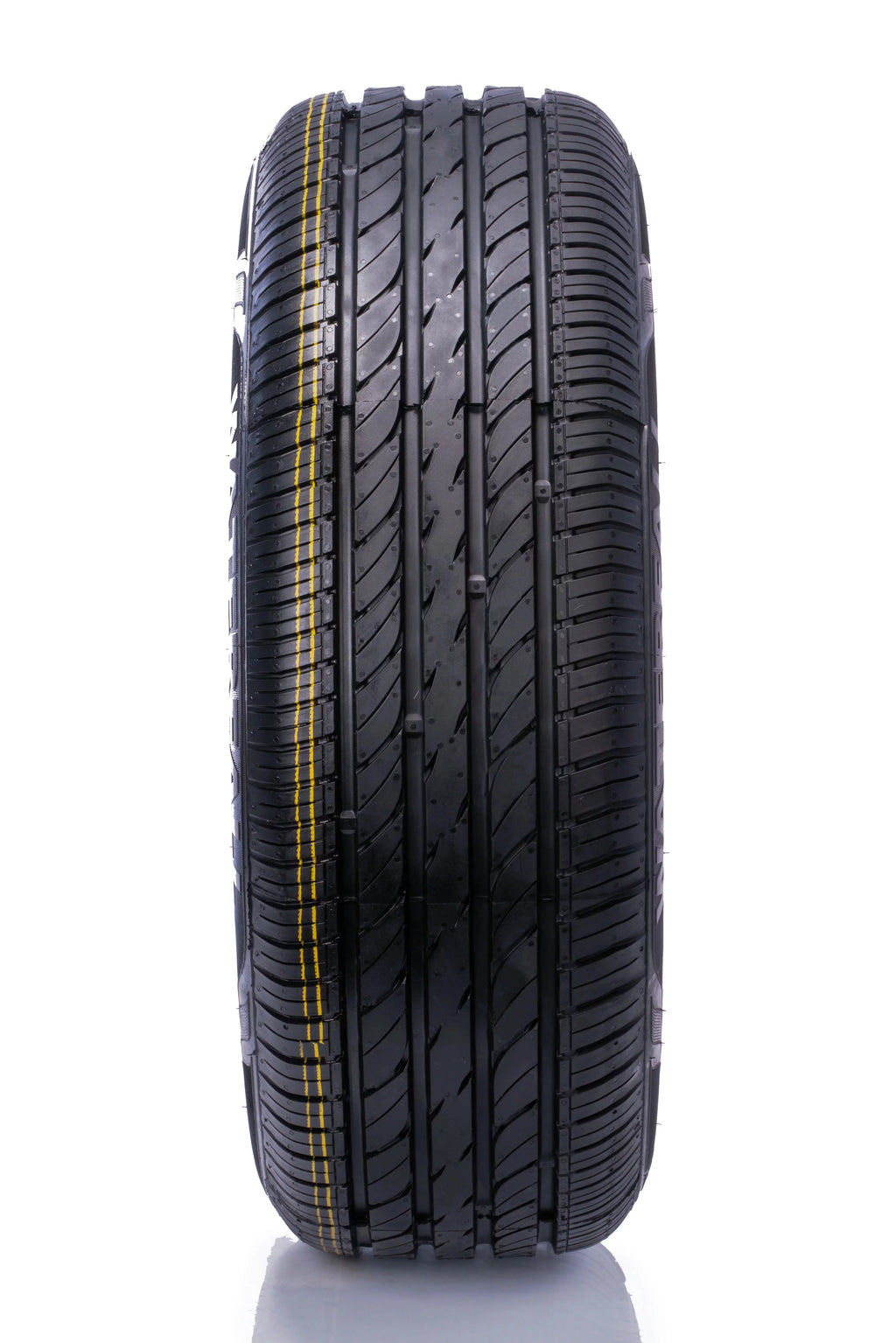 225/40R18 92W XL Passenger Tire T643772