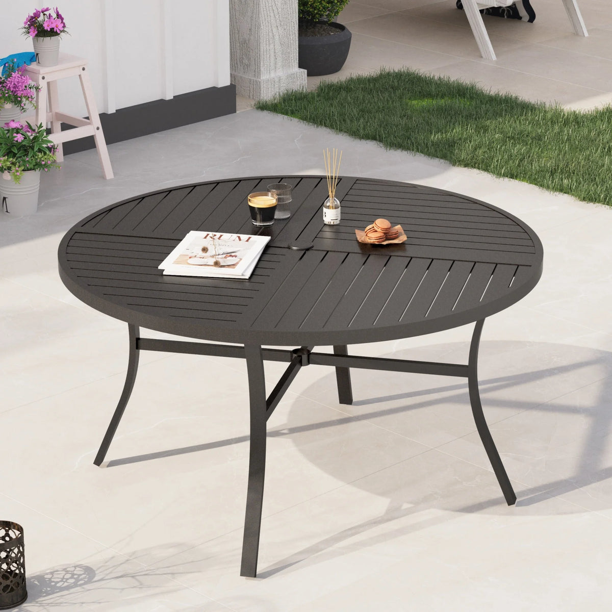 42" Outdoor Metal Round Dining Table Black S705