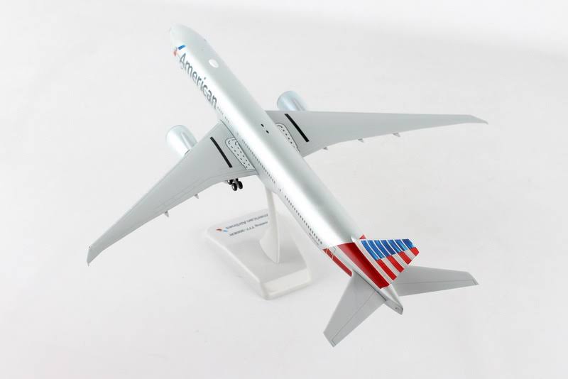 Boeing 777-300ER American Airlines WiFi with Radome U47616