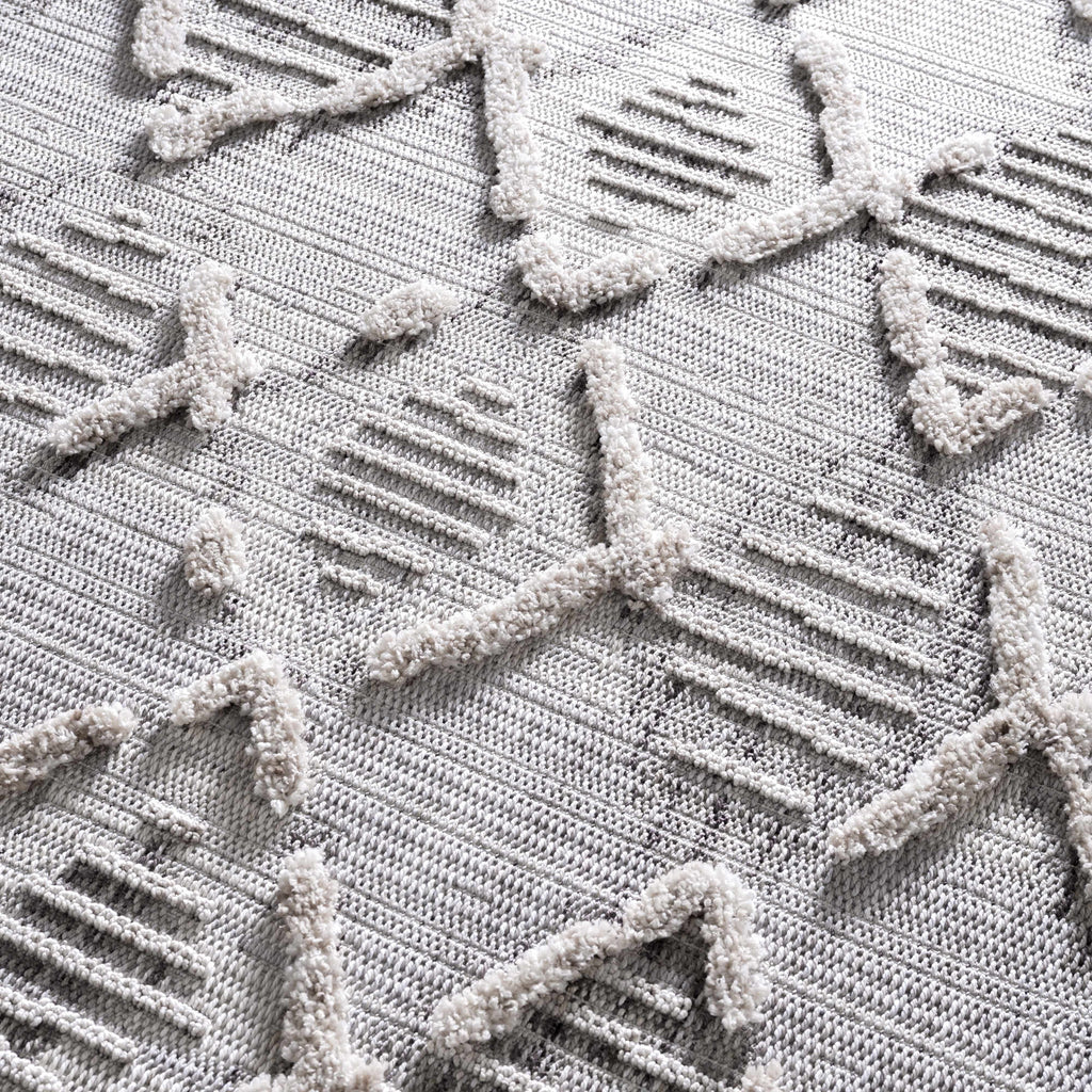 Gray Beige Cream Moroccan Trellis Area Rug C866681
