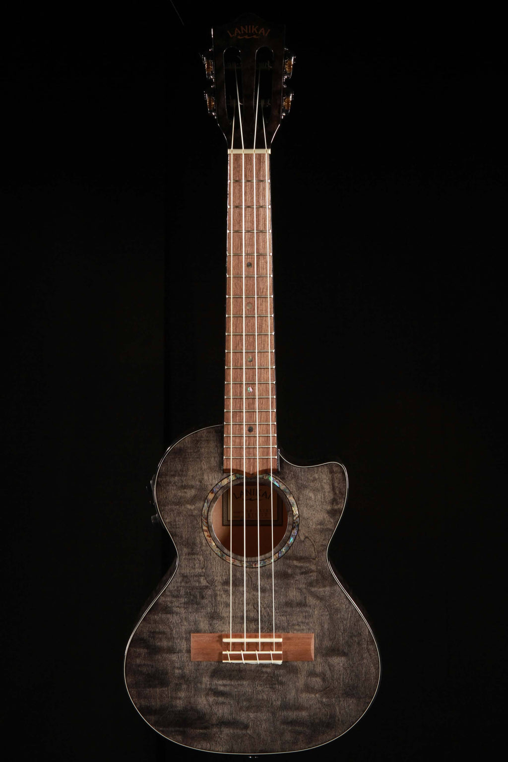 Black Quilted Maple V836999