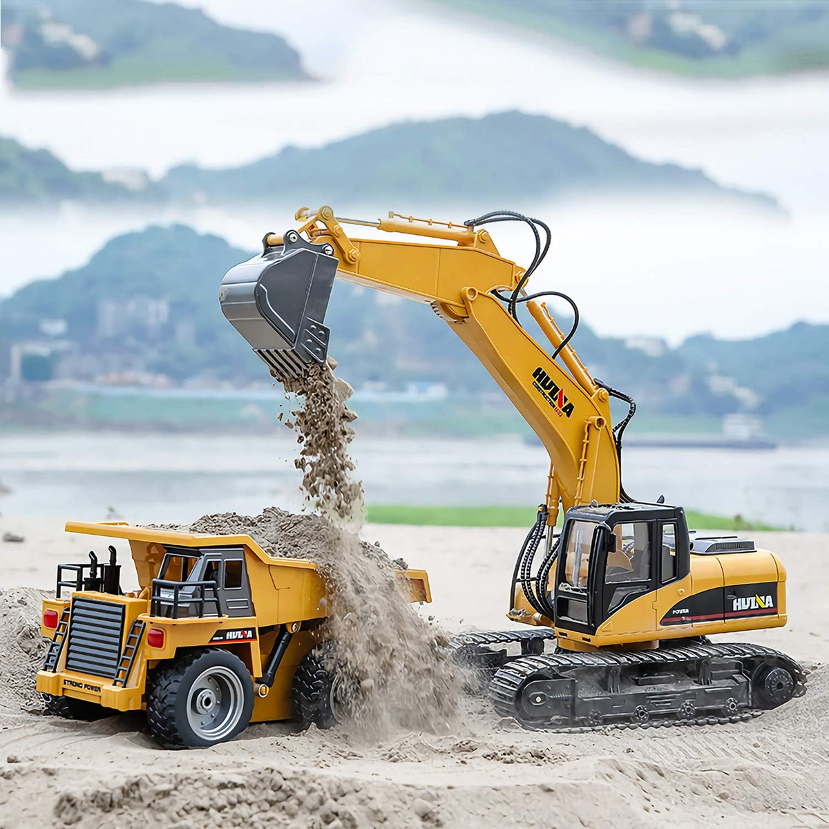 Remote Control Construction Dump Truck 1/18 Scale RC Toy J2873