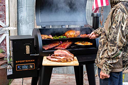 820 Square Inches Black Wood Pellet Grill G7924