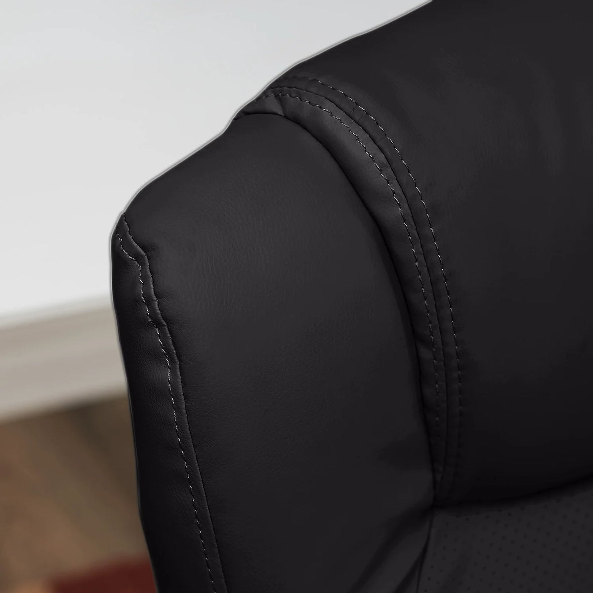 Black Bonded Leather Executive Chair R889