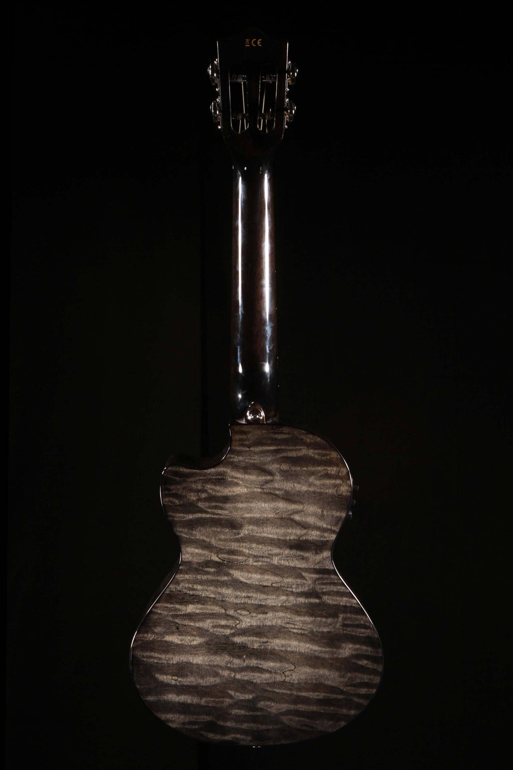 Black Quilted Maple V836999