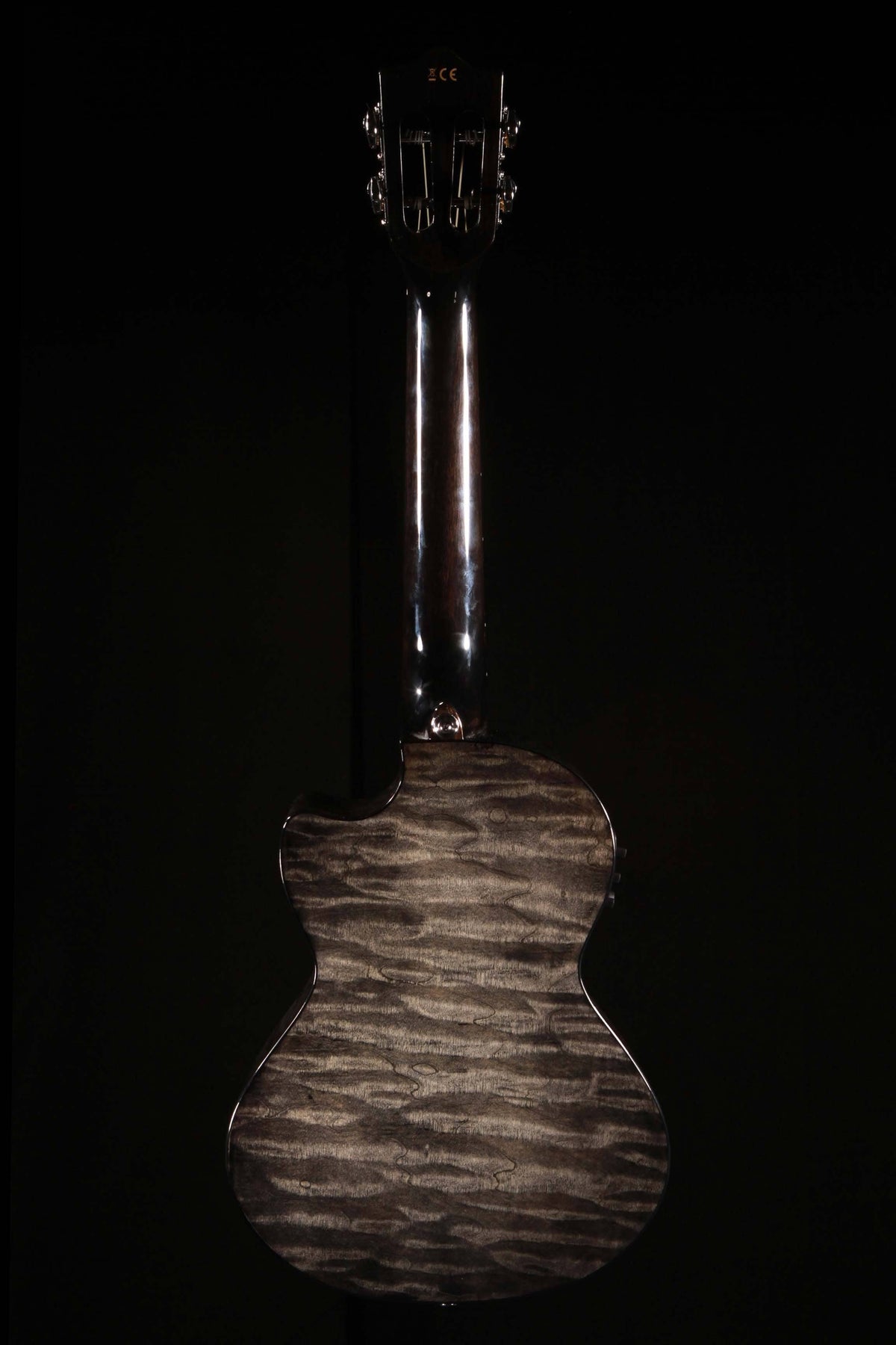 Black Quilted Maple V836999