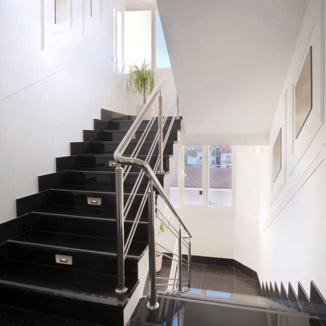 Step Light F943937