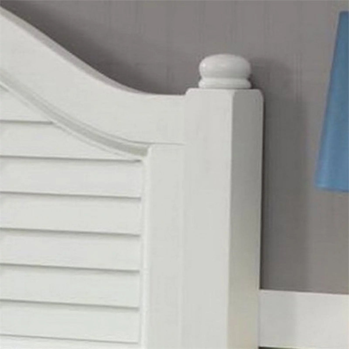 Wood Queen Headboard in Off White D718567